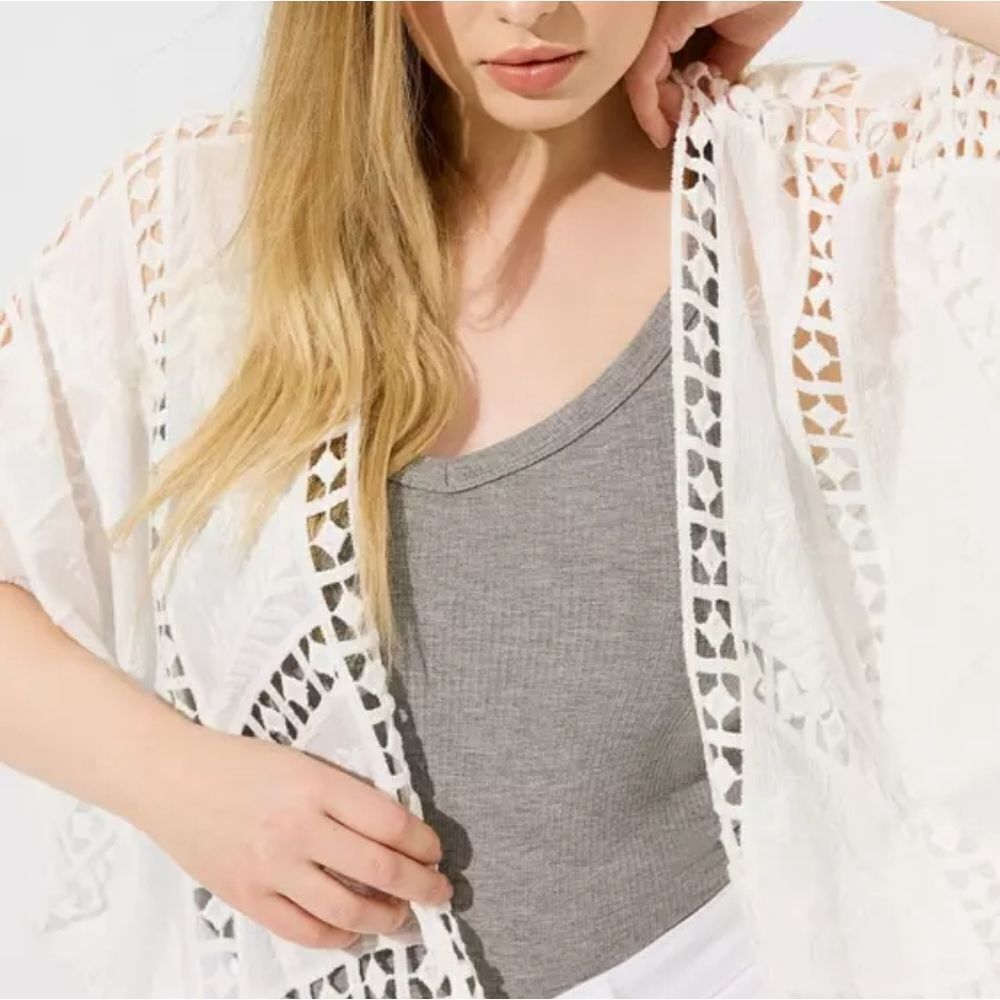 New-Tonal Embroidered Ruana - Picture 3 of 5